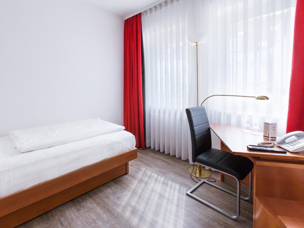 Dormero Hotel Dresden Airport Eksteriør billede