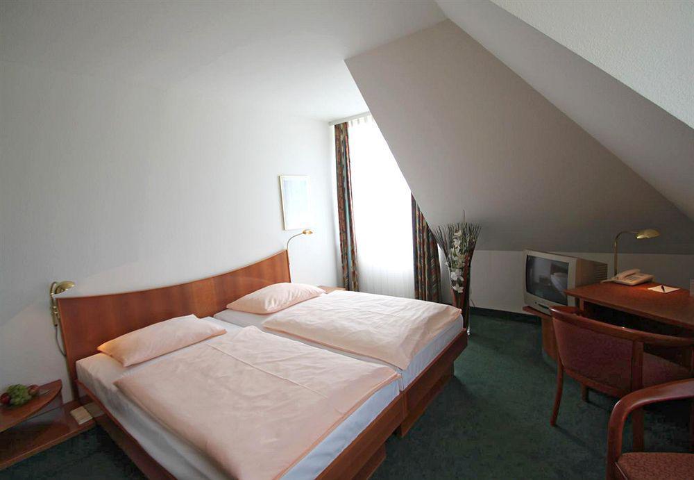 Dormero Hotel Dresden Airport Værelse billede