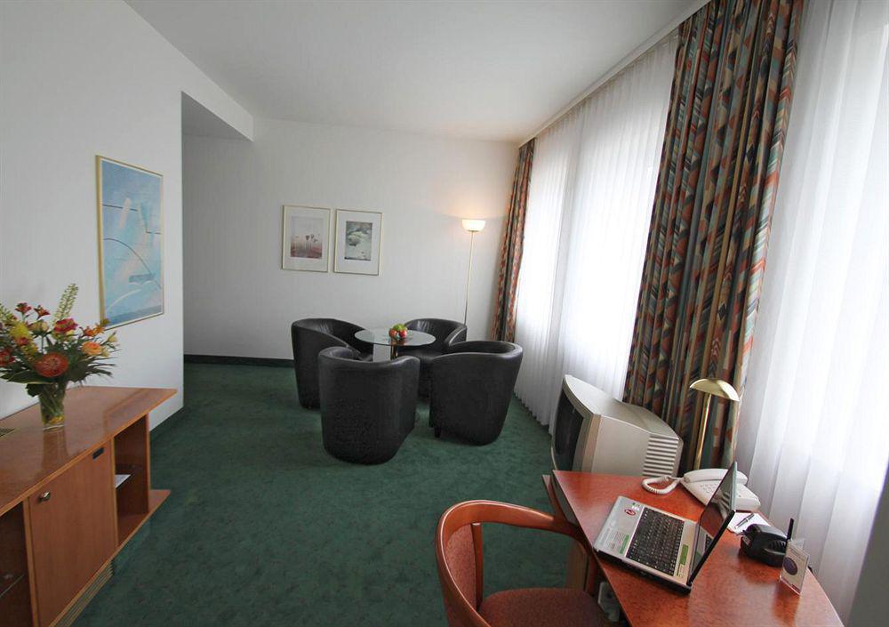 Dormero Hotel Dresden Airport Værelse billede